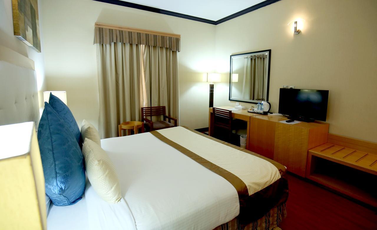 London Crown Hotel Dubai Exterior foto